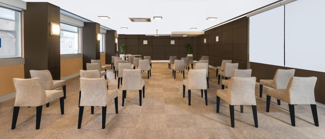 Point Hotel Taksim Istanbul Exterior photo 3D rendering of a meeting room